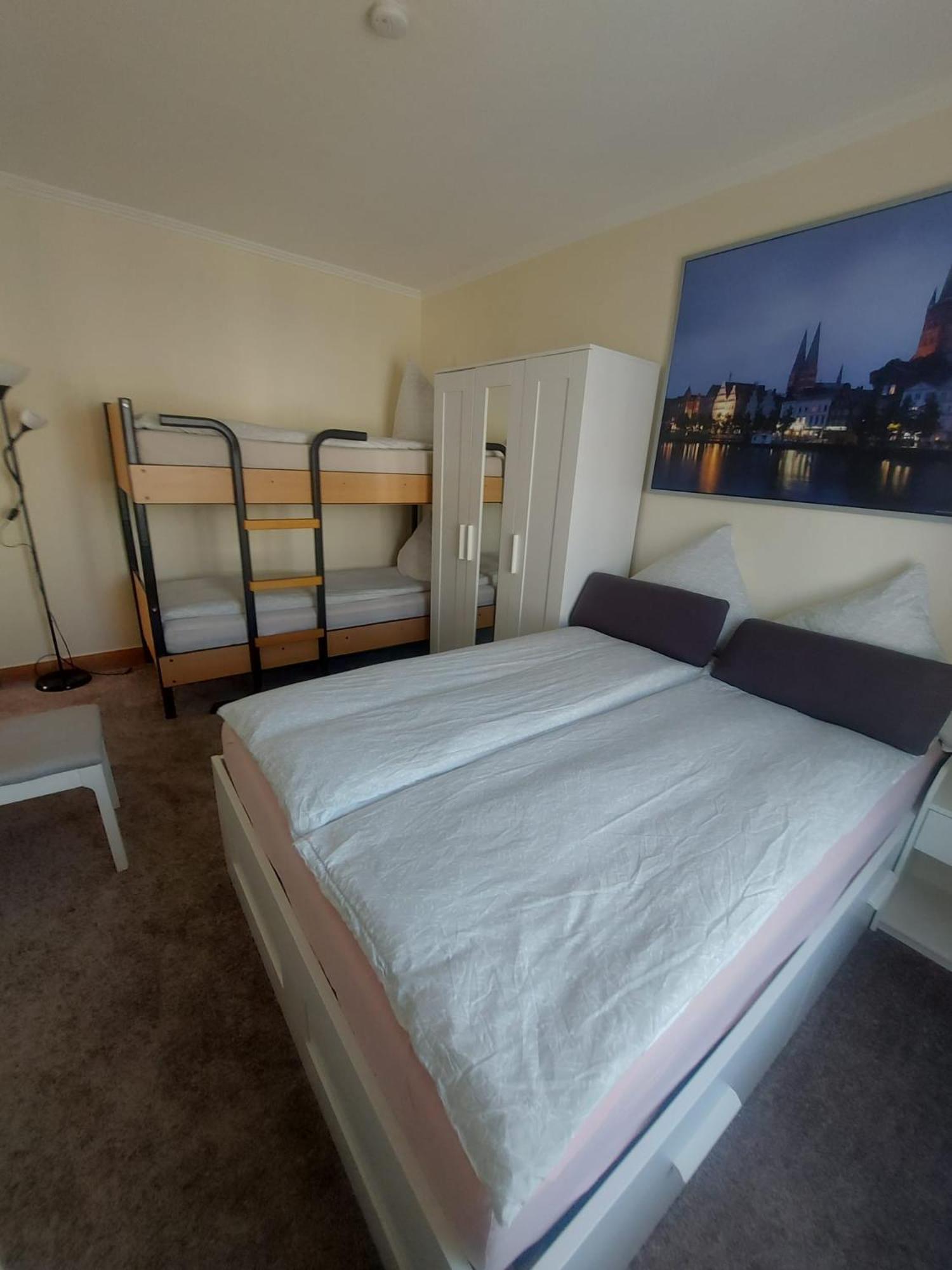 Ferienwohnung Luetzowhaus Любек Экстерьер фото